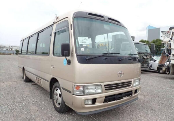 2005 Toyota Coaster XZB51 - Image 2