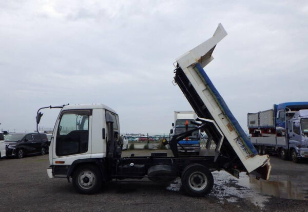 2004 Isuzu Forward FRR35C3S - Image 3