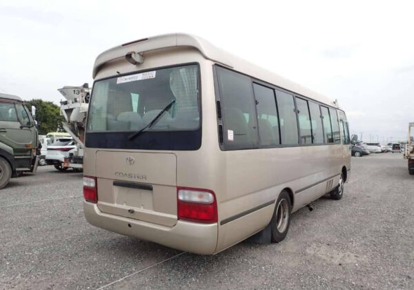 2005 Toyota Coaster XZB51 - Image 4