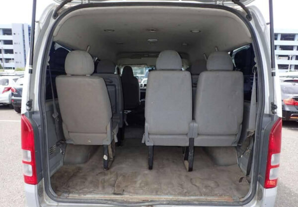 2007 Toyota Hiace Wagon TRH214W - Image 6