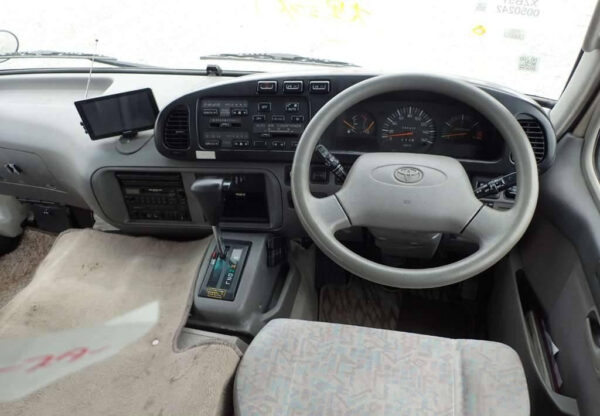 2005 Toyota Coaster XZB51 - Image 7