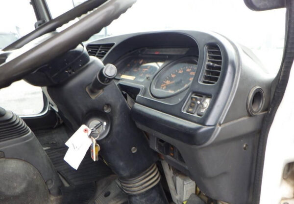 2004 Isuzu Forward FRR35C3S - Image 7